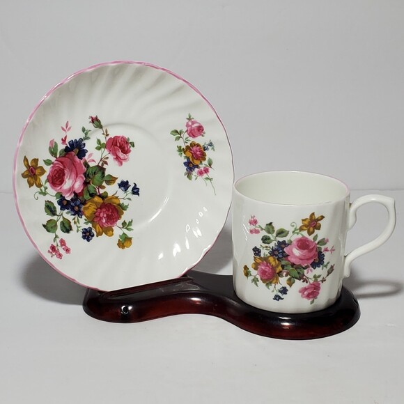 The Butchant Gardens Demitasse Teacup and Saucer Small - Picture 1 of 7